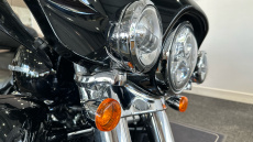 Harley-Davidson Touring Electra Glide FLHTK Vivid Black (21MY)